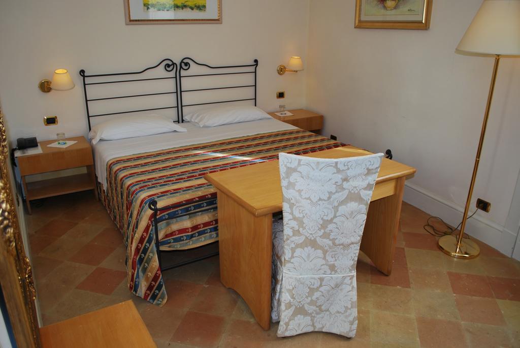 Palazzo Sottile Meninni - Classic Rooms Experience Gravina in Puglia Exterior foto